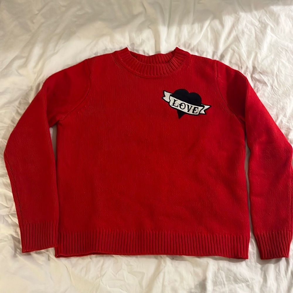 Sandro red sweater with love tattoo hart in navy blue.
